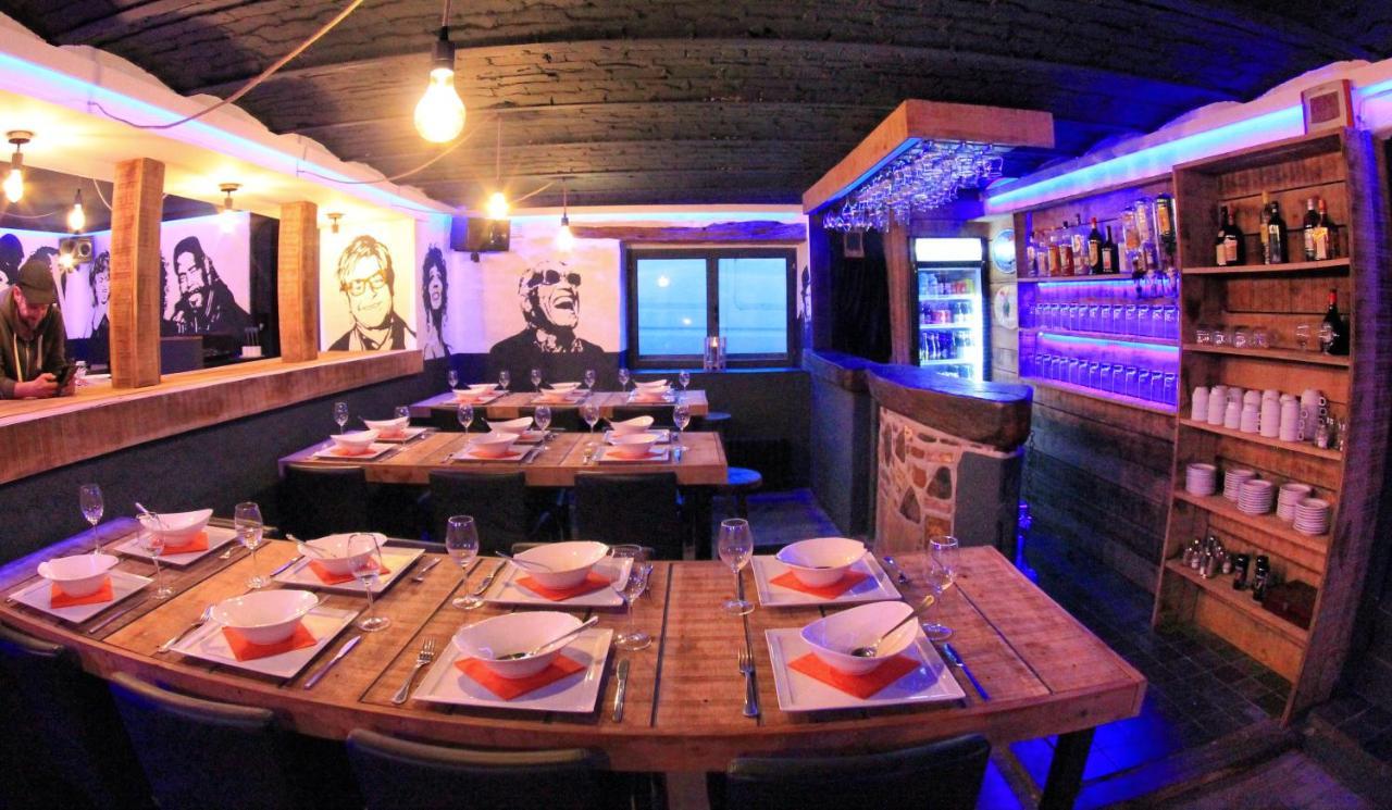 Wibrin B&B Music City المظهر الخارجي الصورة